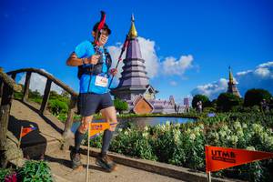 BIB: 529
                            <button type="button" onclick="openModal(19231162)" class="btn btn-primary btn-sm float-right btn-popup" data-toggle="modal" data-target=".modal-high-quality">
                        <i class="fas fa-shopping-cart"></i> Add to Cart
                    </button>
                                            <button type="button" onclick="isThisMe(19231162, true)" class="btn btn-success btn-sm float-right btn-popup btn-isme hidden" data-toggle="tooltip" data-placement="bottom" title="นี่คือรูปของคุณใช่ไหม คลิกที่นี่เพื่อเอาเข้าอัลบั้ม">
                        <i class="fas fa-plus"></i> Add to album
                    </button>
                    <button type="button" onclick="isThisMe(19231162, false)" class="btn btn-warning btn-sm float-right btn-popup btn-isnotme hidden">
                        <i class="fas fa-ban"></i> Remove from album
                    </button>